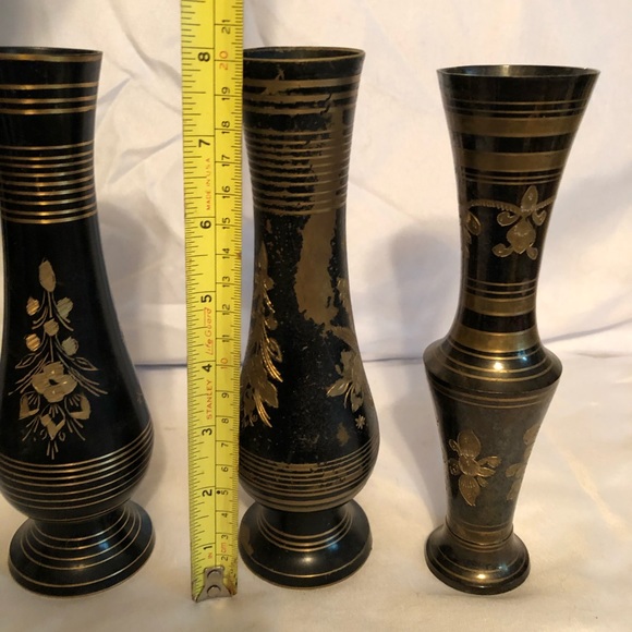 Black and brass vintage vases 3 - Picture 3 of 12